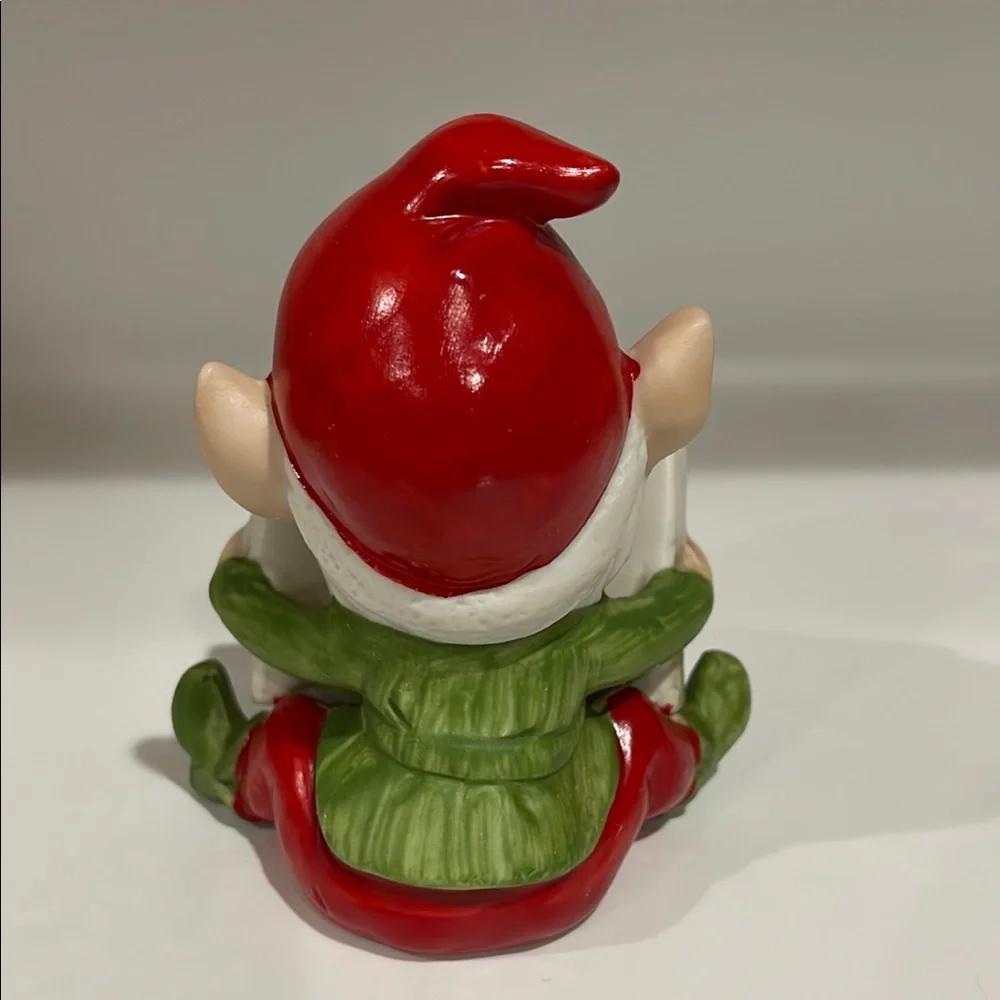 Vintage 1960's Homco Santa's Workshop Elf  Reading a Book Figurine #5406